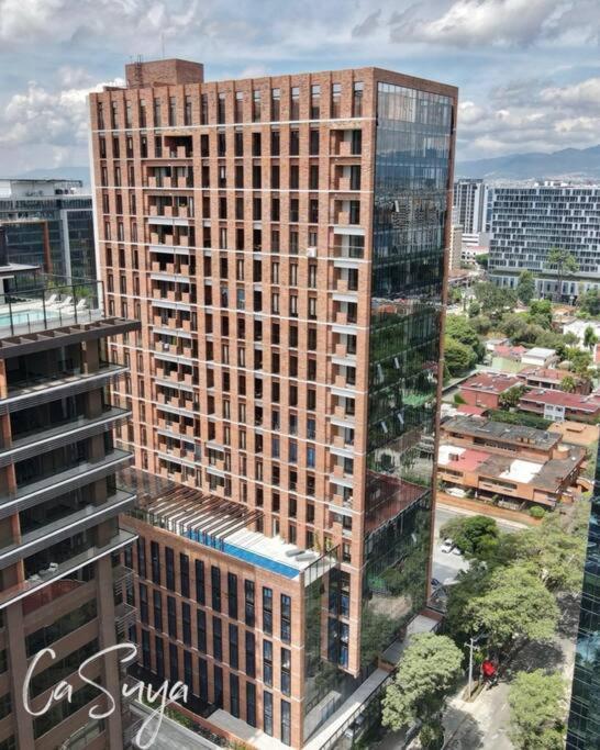 Casuya Airali Apartments With Heated Pool, Gym In City Center Guatemala City Exteriör bild